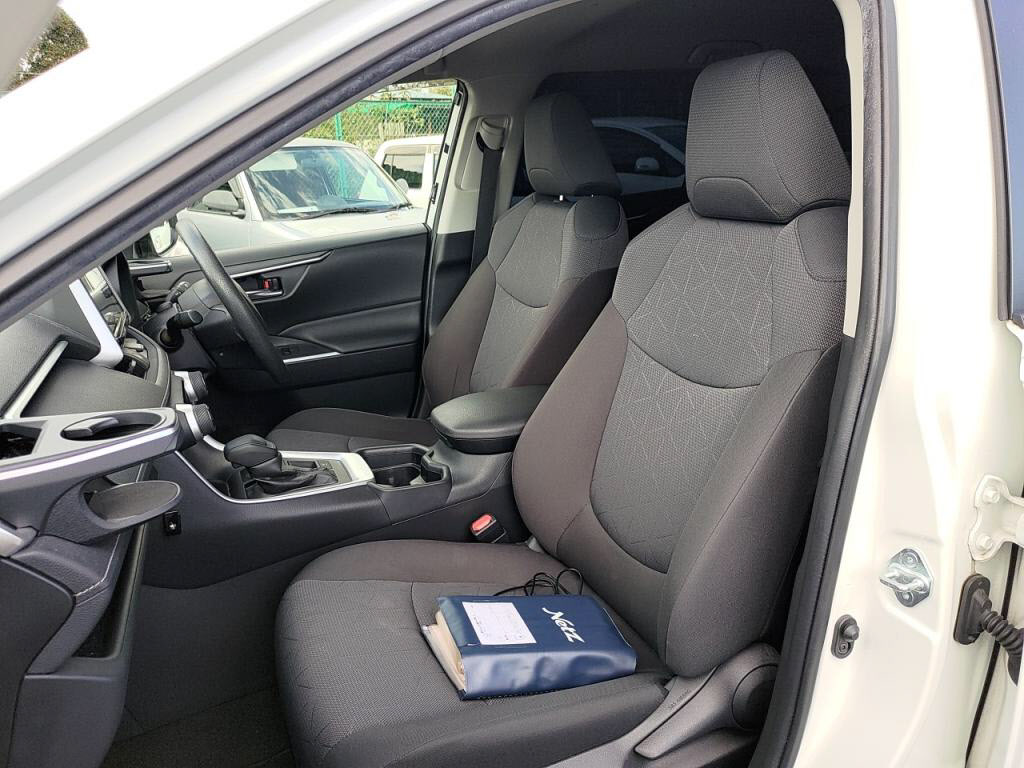 ＲＡＶ４ハイブリッドハイブリッドＸの写真 18