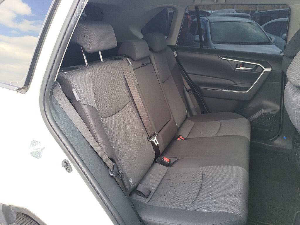 ＲＡＶ４ハイブリッドハイブリッドＸの写真 20