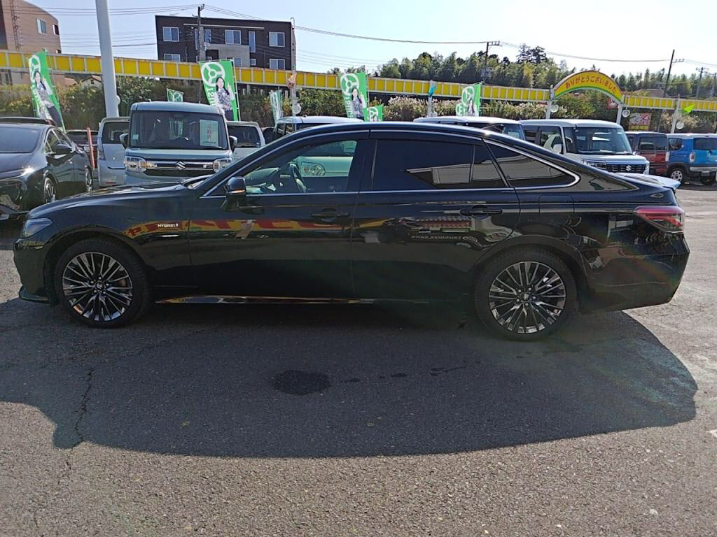 クラウンハイブリッドＳスポーツスタイルの写真 11