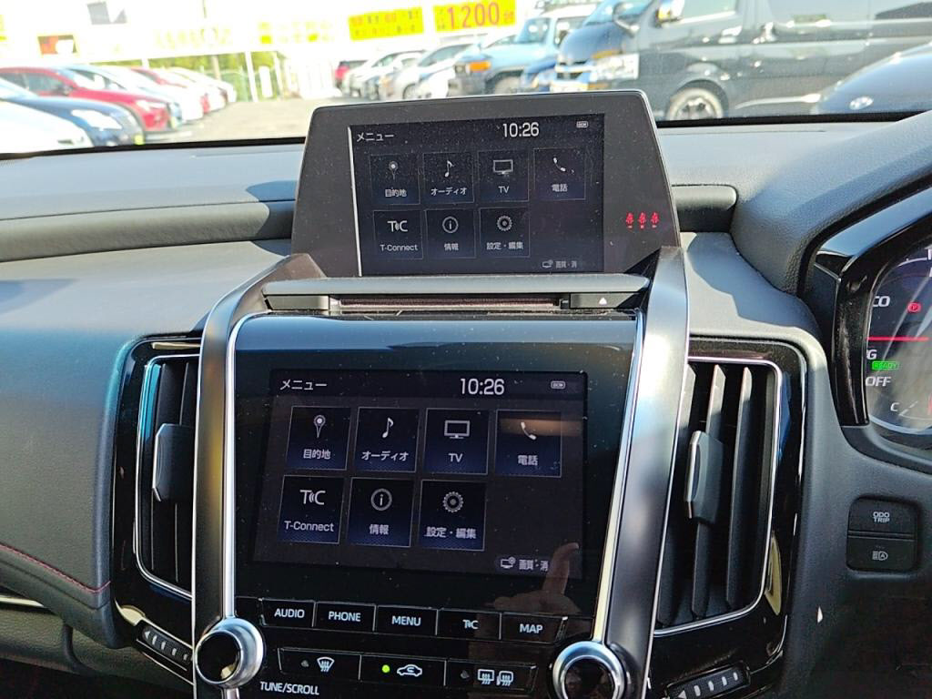 クラウンハイブリッドＳスポーツスタイルの写真 13