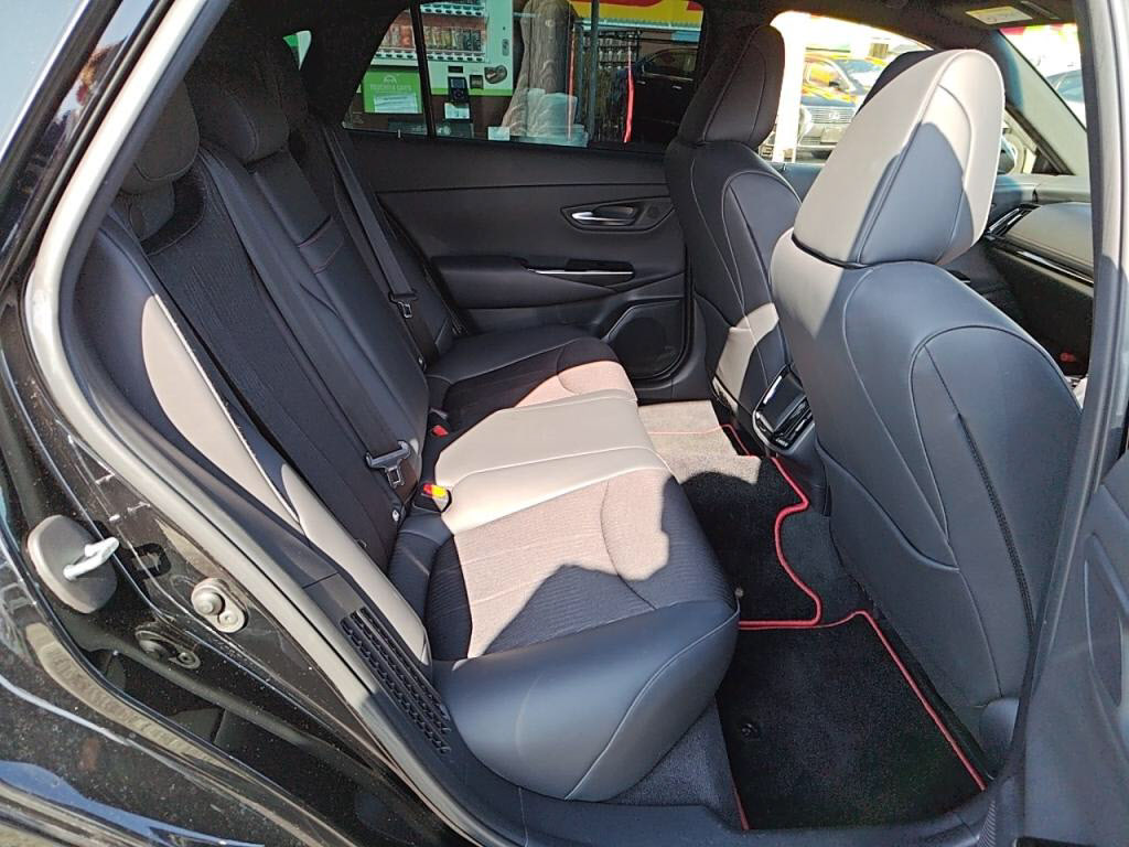 クラウンハイブリッドＳスポーツスタイルの写真 21