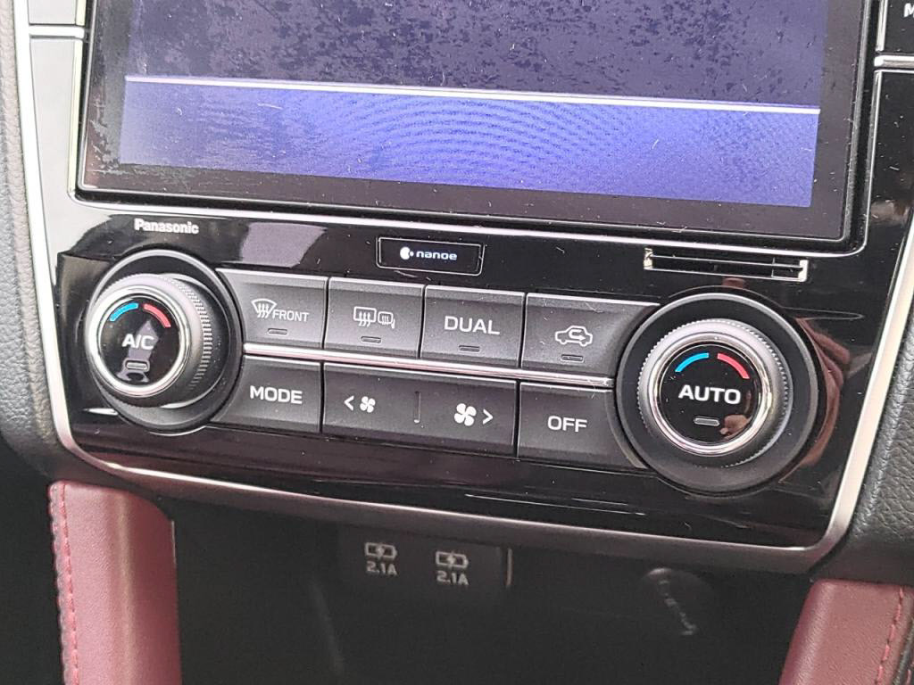 レヴォーグ１．６ＳＴＩスポーツアイサイトの写真 14