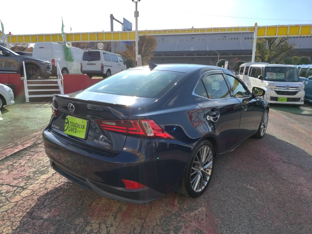 ＩＳハイブリッドＩＳ３００ｈバージョンＬの写真 11