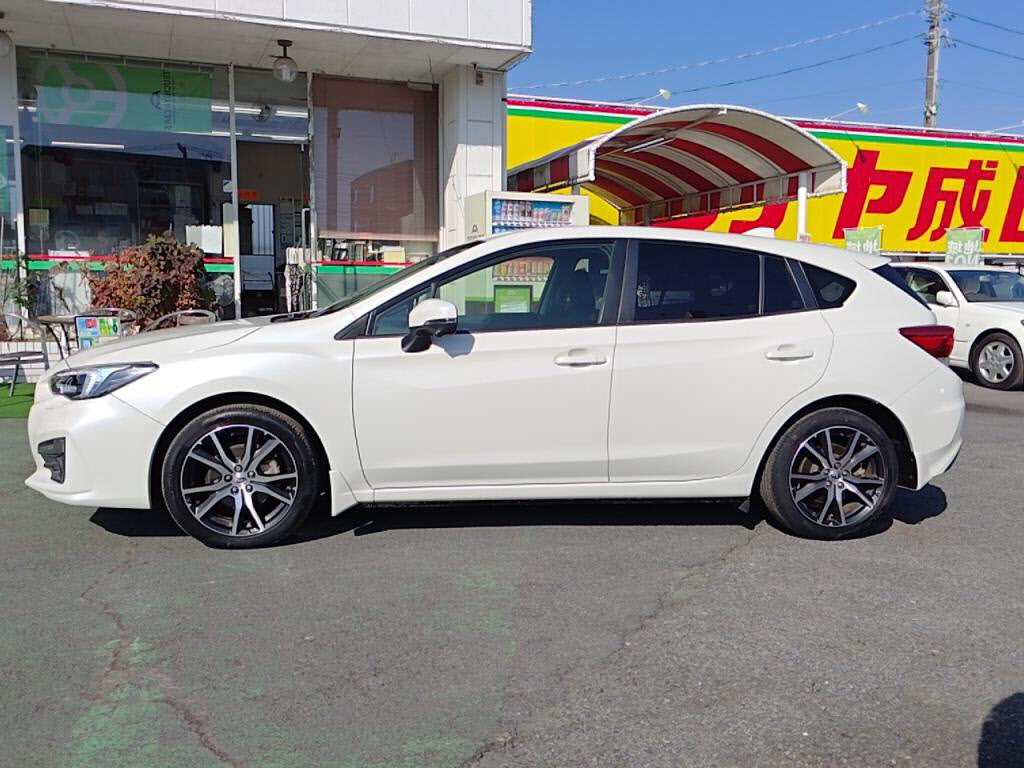 インプレッサスポーツ２．０ｉ－Ｌアイサイトの写真 12