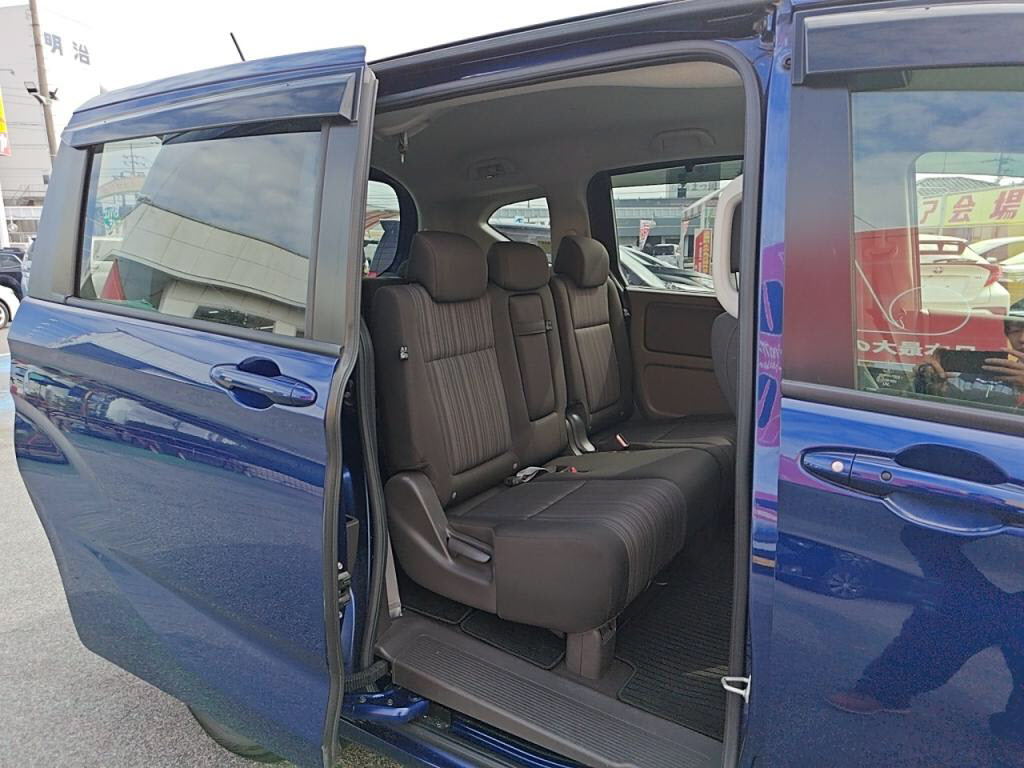 フリードハイブリッドハイブリッドＧホンダセンシングの写真 9