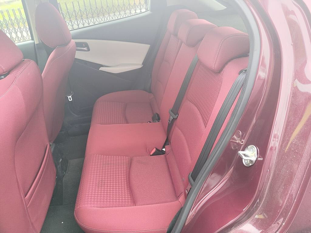 デミオ１５Ｓノーブルクリムゾンの写真 20