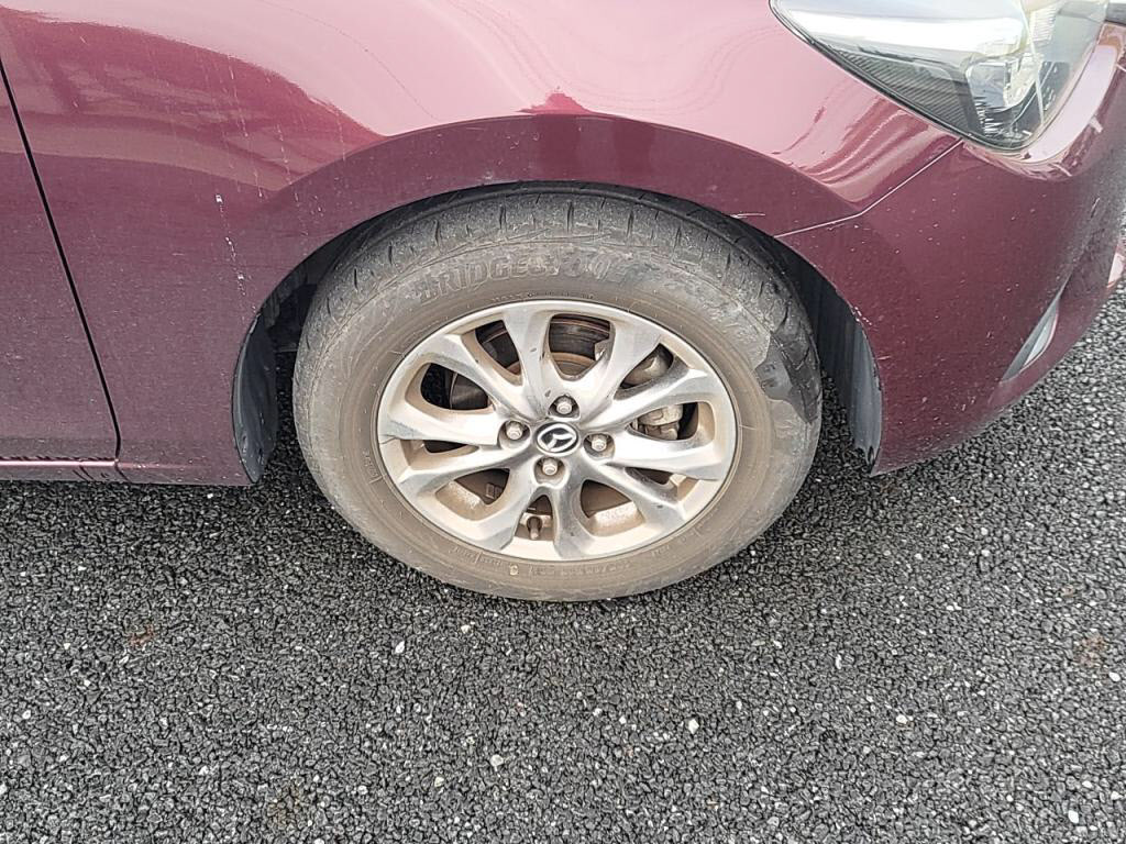 デミオ１５Ｓノーブルクリムゾンの写真 27