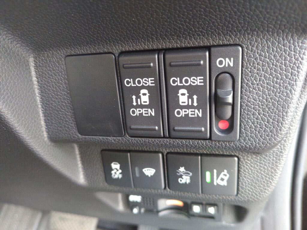 フリードプラスＧホンダセンシングの写真 11