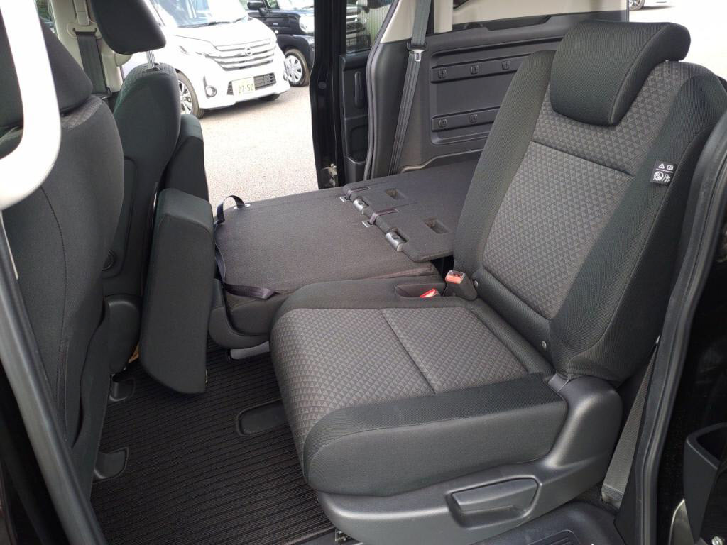 フリードプラスＧホンダセンシングの写真 23