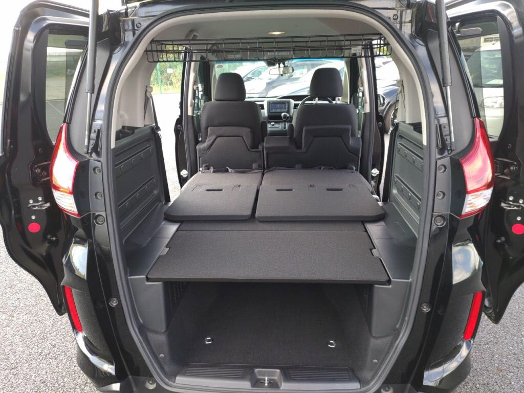 フリードプラスＧホンダセンシングの写真 24