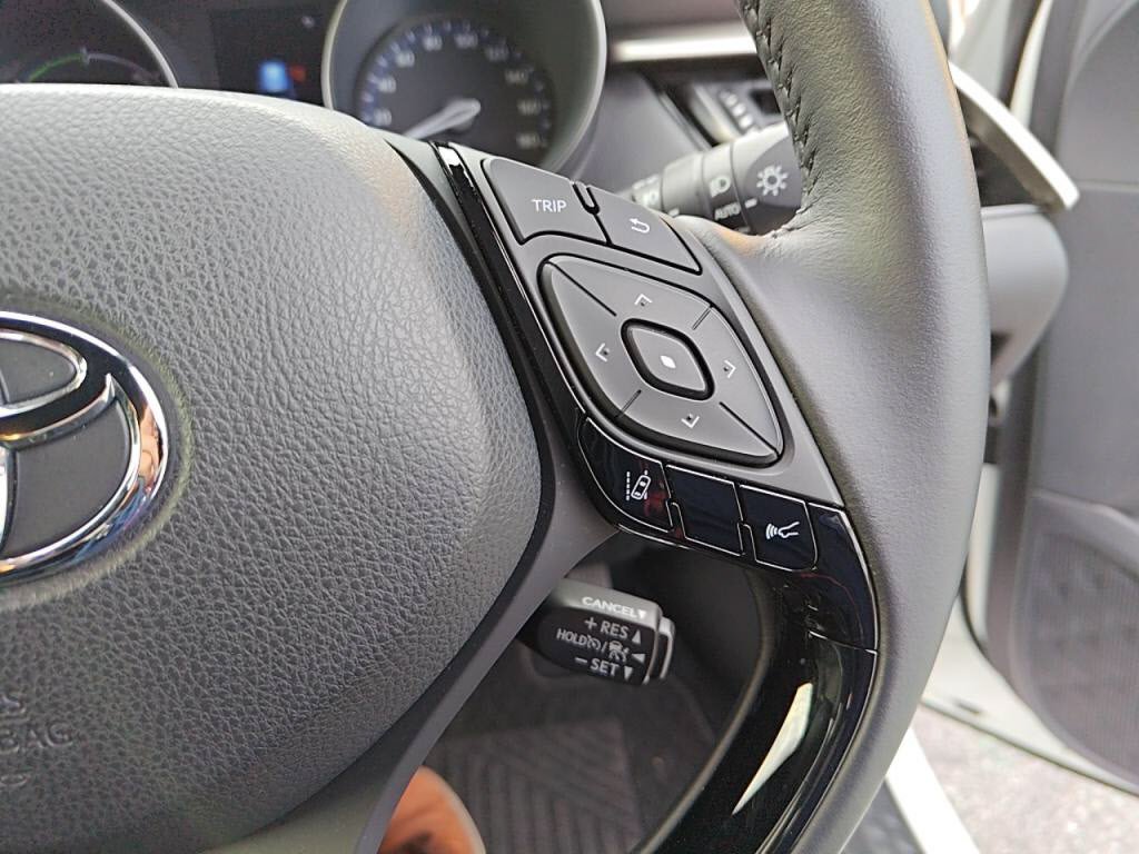 Ｃ－ＨＲハイブリッドＧの写真 16