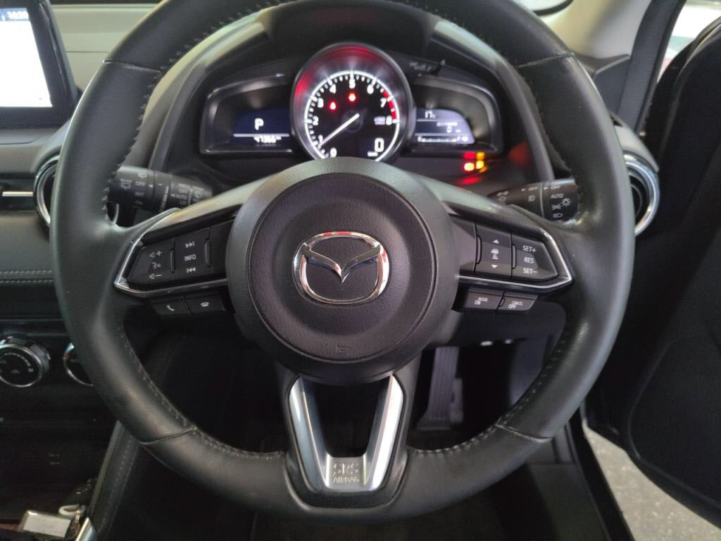 デミオ１５Ｓツーリングの写真 13