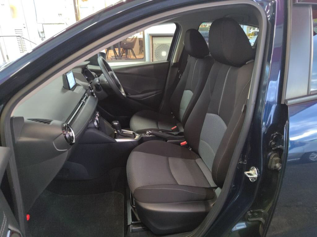 デミオ１５Ｓツーリングの写真 20