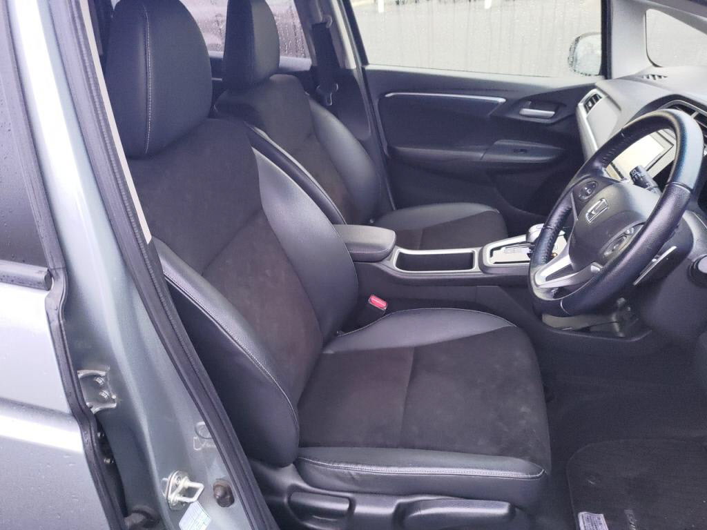 シャトルハイブリッドハイブリッドＸスタイルエディションの写真 21