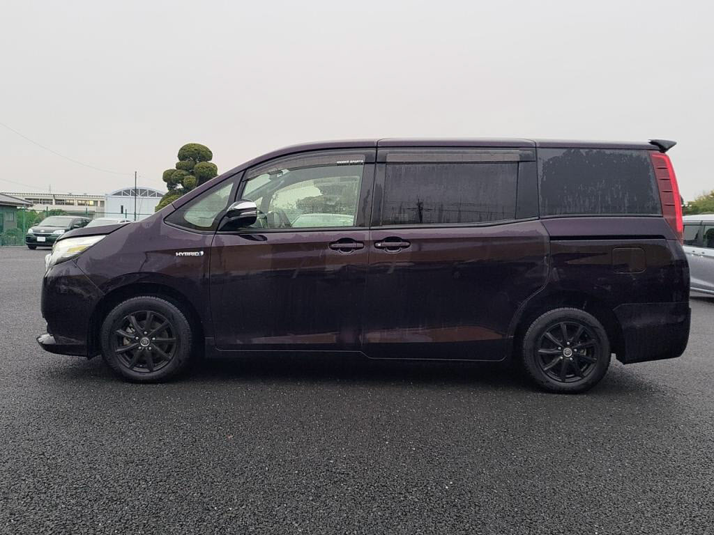 ノアハイブリッドハイブリッドＧの写真 12