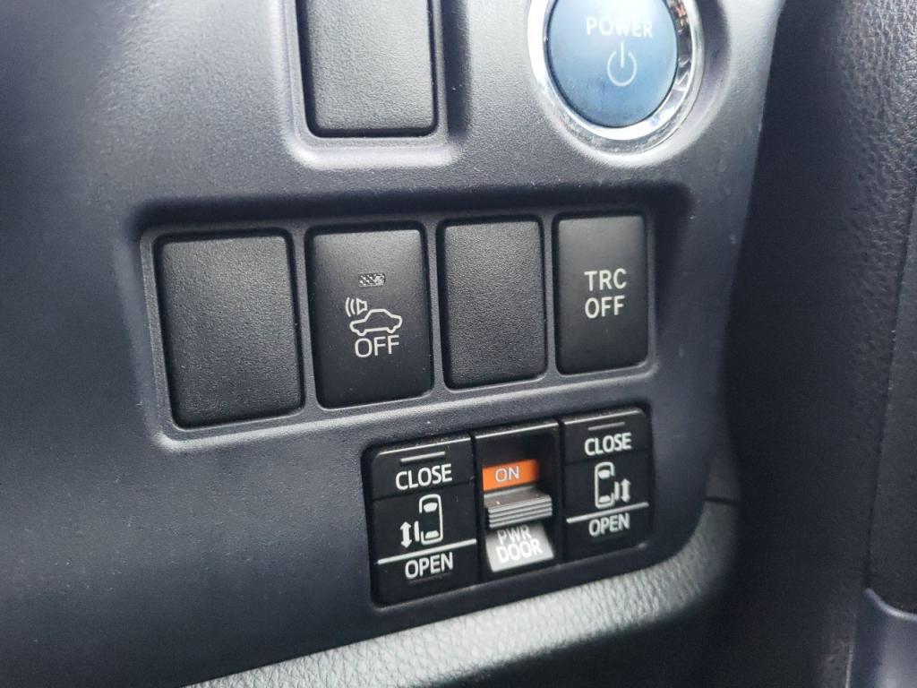 ノアハイブリッドハイブリッドＧの写真 16