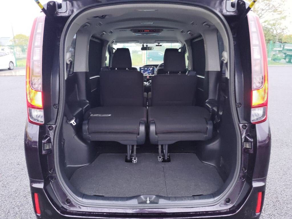 ノアハイブリッドハイブリッドＧの写真 26