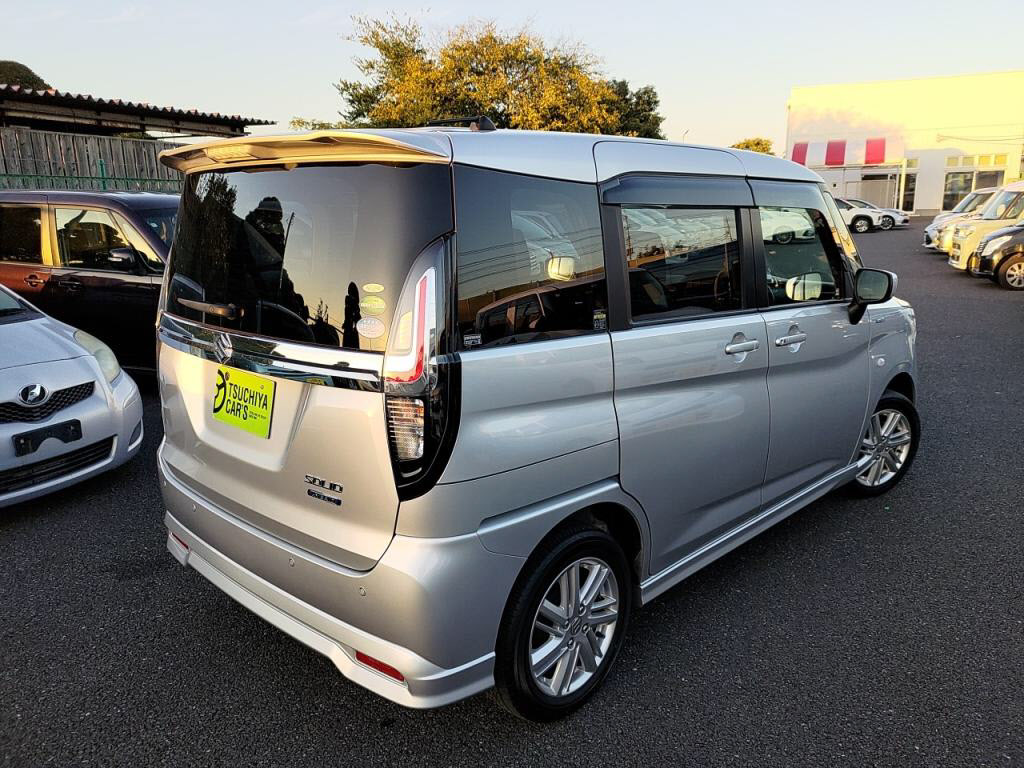 ソリオハイブリッドＭＸの写真 11