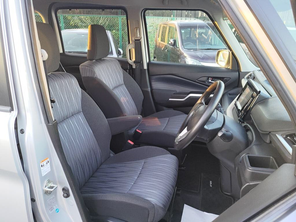 ソリオハイブリッドＭＸの写真 17