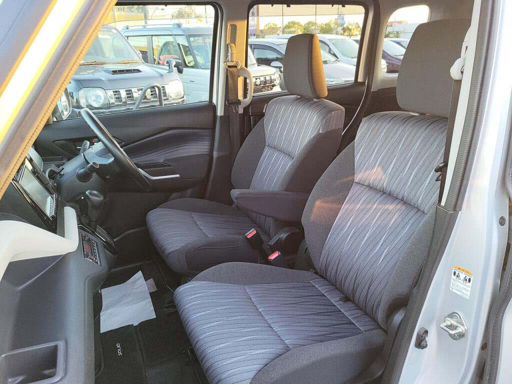 ソリオハイブリッドＭＸの写真 18