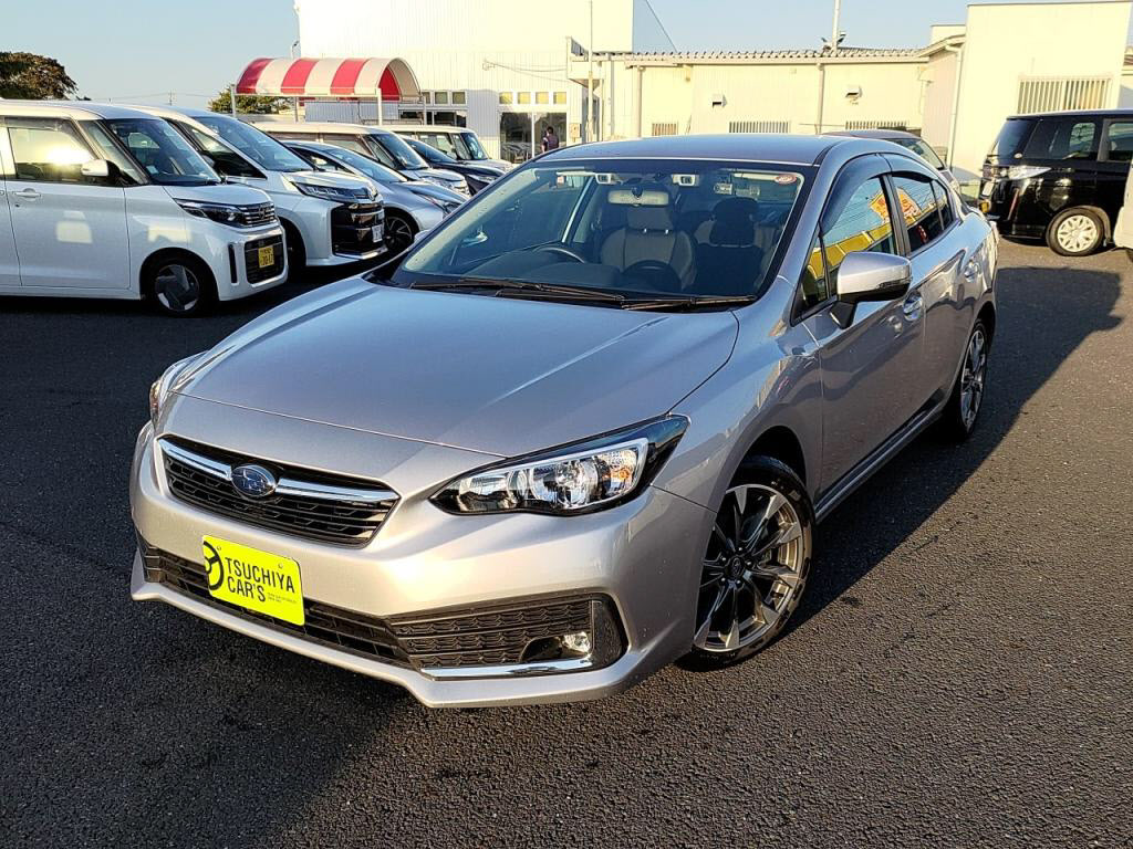 スバル　インプレッサＧ４　２．０ｉ－Ｌアイサイト