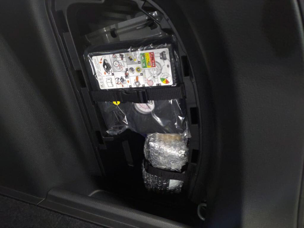 ヴェゼルハイブリッドｅＨＥＶ＿Ｘハントパッケージの写真 30