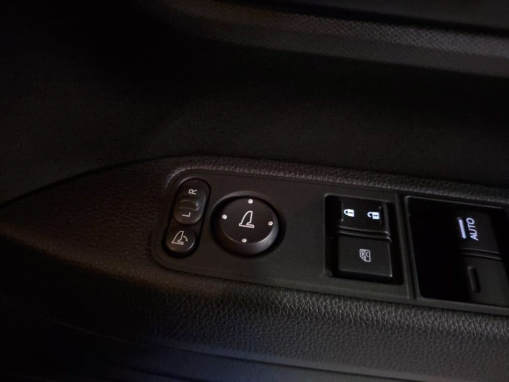 Ｎ－ＶＡＮＬの写真 16