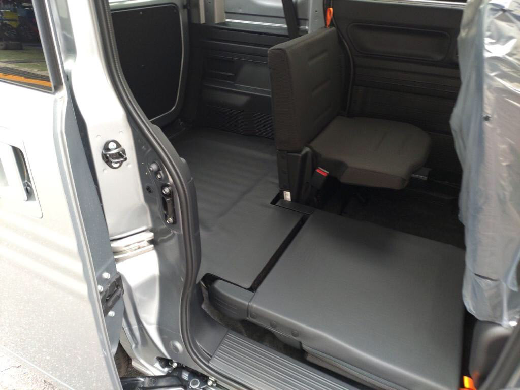 Ｎ－ＶＡＮＬの写真 22