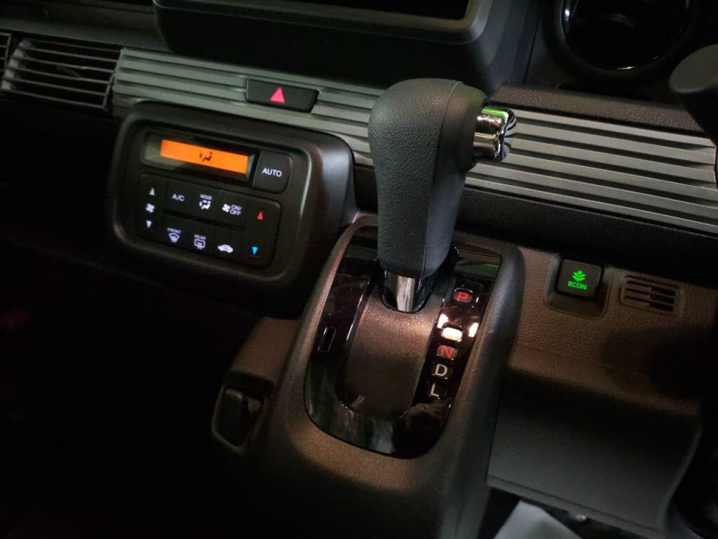 Ｎ－ＶＡＮファン・ターボの写真 16