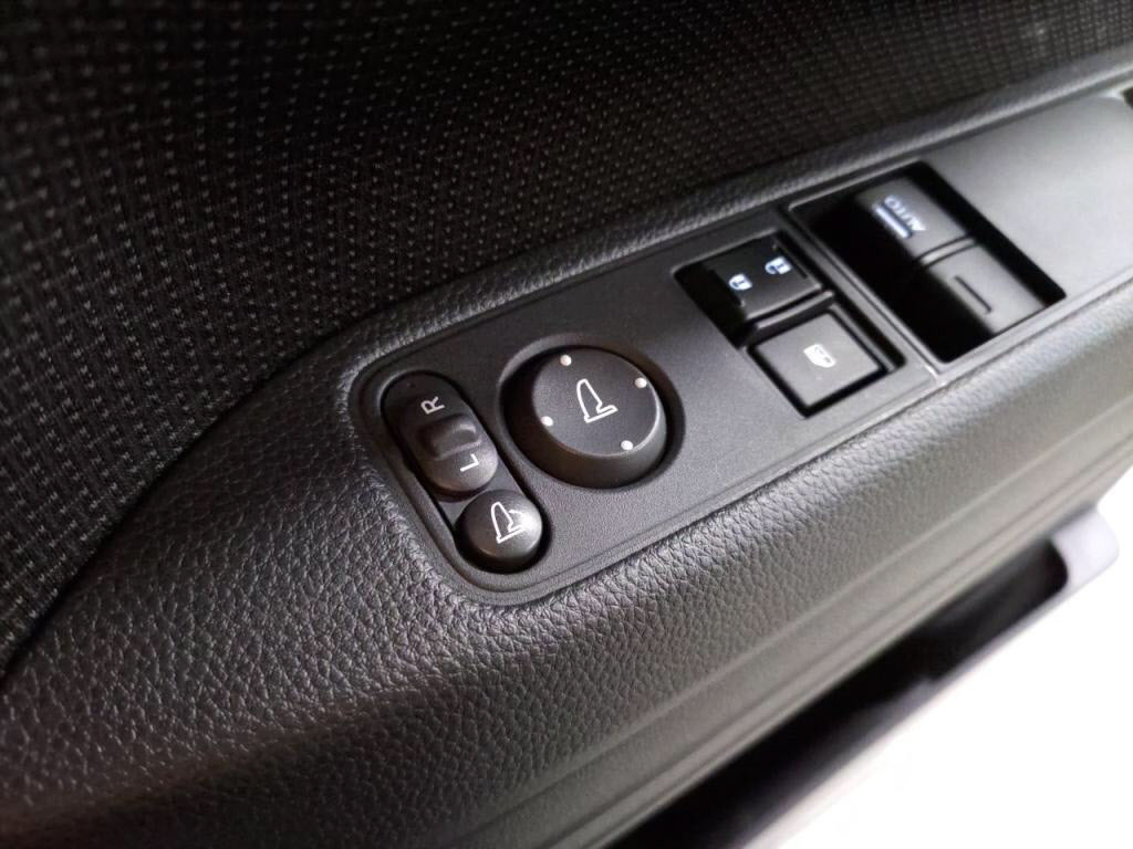 Ｎ－ＶＡＮファン・ターボの写真 20