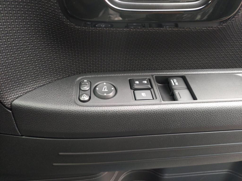 Ｎ－ＶＡＮファン・ターボの写真 14