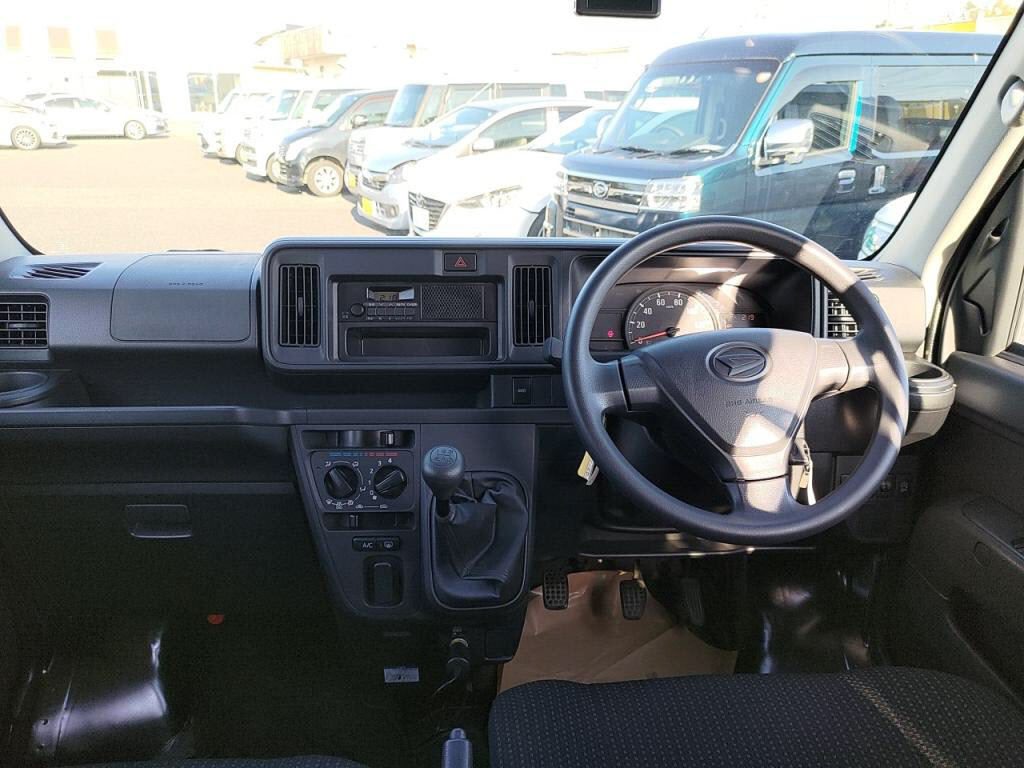 ハイゼットカーゴデラックスＳＡ３の写真 3