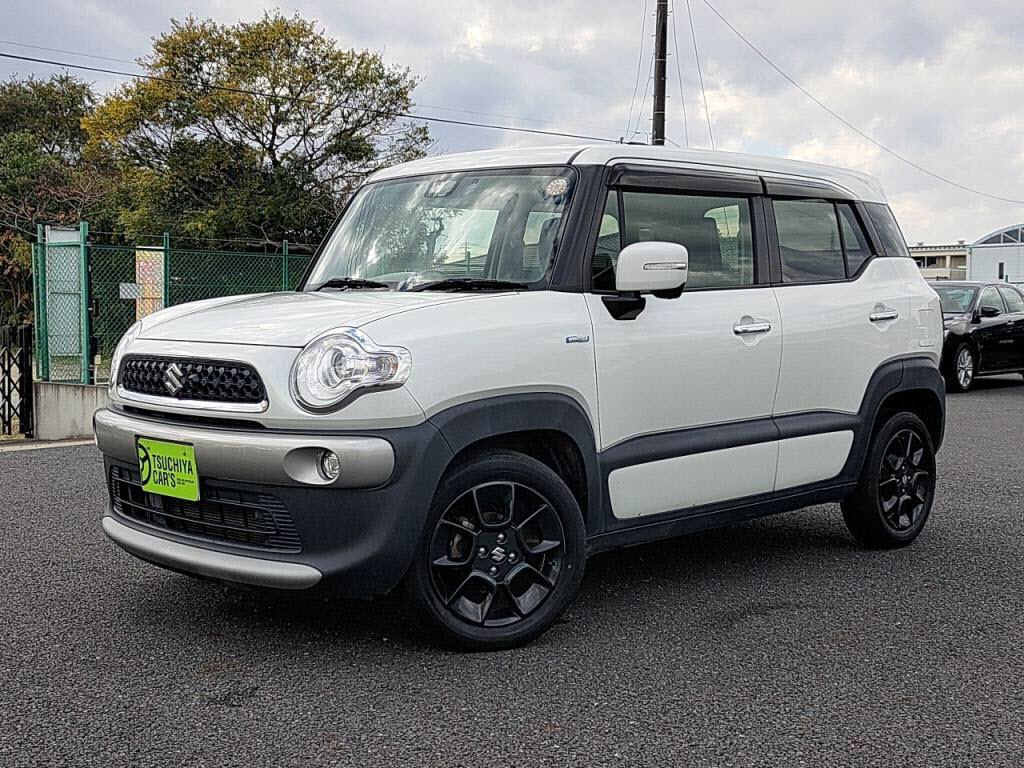 スズキ　クロスビー　ハイブリッドＭＺ