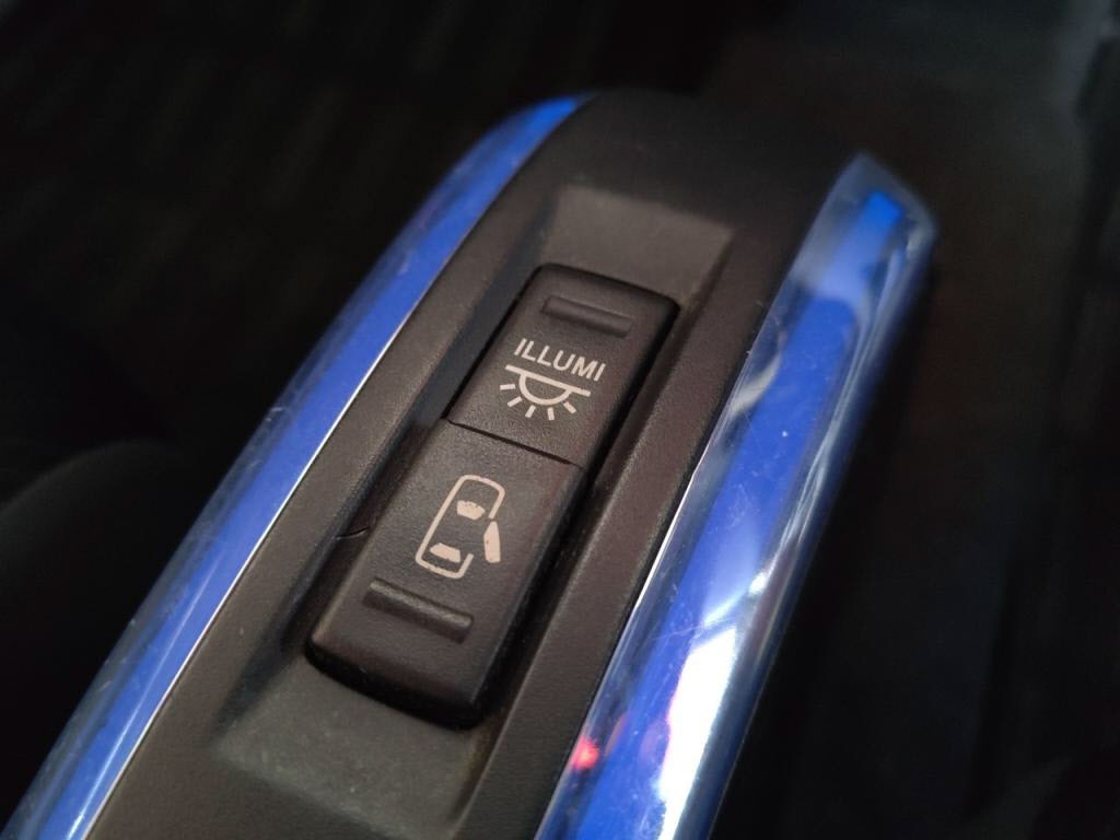 タントエグゼカスタムカスタムＧの写真 18