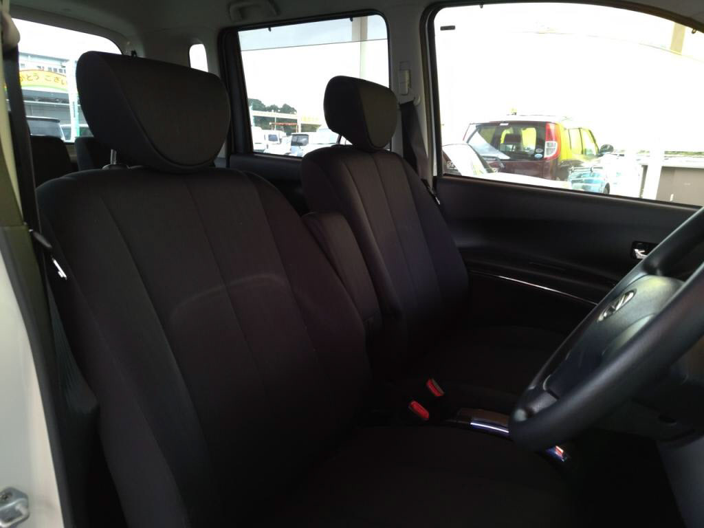 タントエグゼカスタムカスタムＧの写真 21