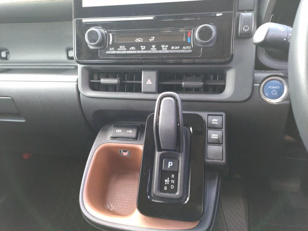 シエンタハイブリッドハイブリッドＺの写真 17