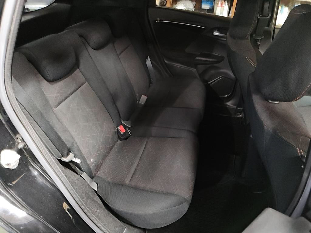 フィットＲＳの写真 15