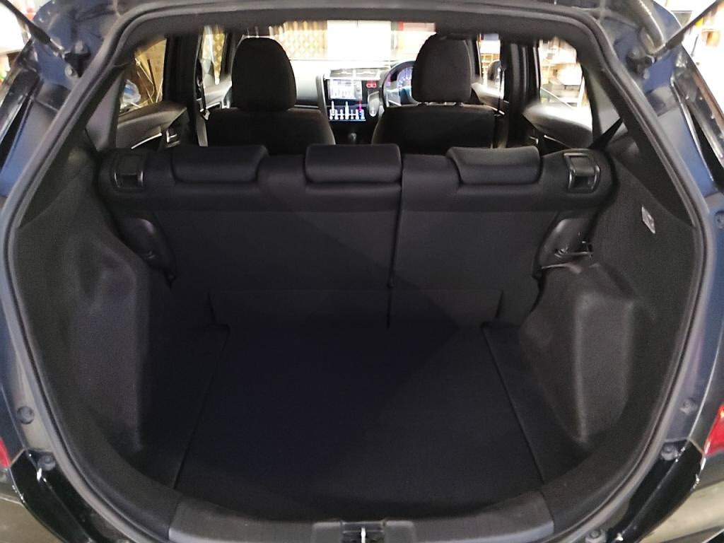 フィットＲＳの写真 18