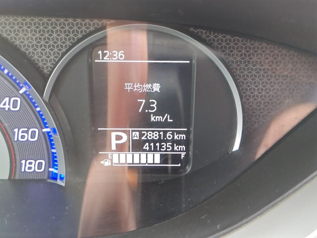 デリカＤ２カスタムカスタムハイブリッドＭＶの写真 29