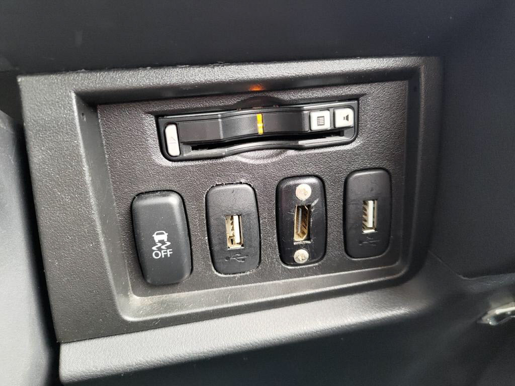 デリカＤ５４ＷＤローデストＧパワーパッケージの写真 19