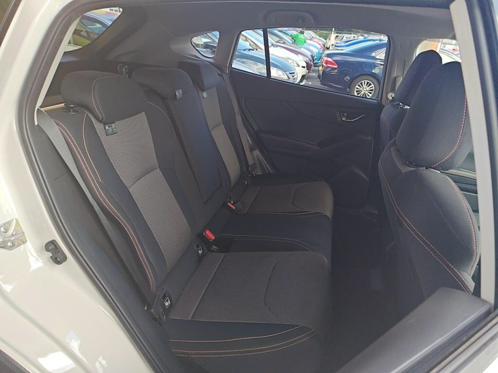 ＸＶハイブリッド２．０ｅ－Ｌアイサイトの写真 22