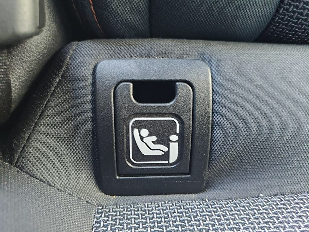 ＸＶハイブリッド２．０ｅ－Ｌアイサイトの写真 24