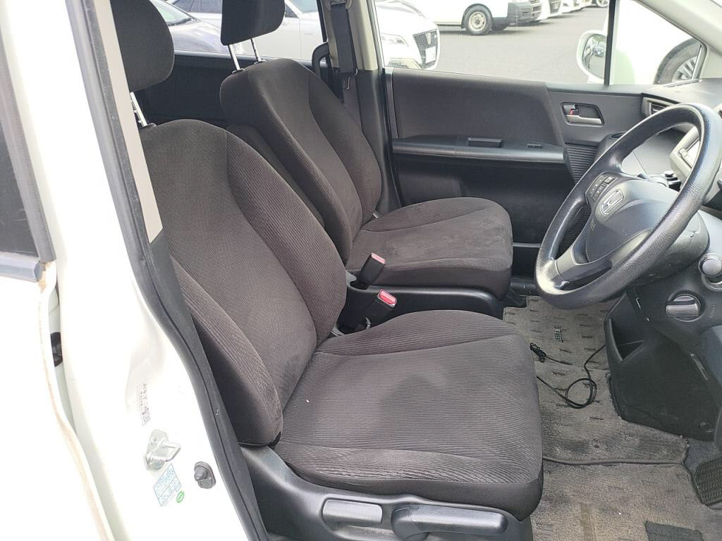 フリードＧジャストセレクションの写真 21