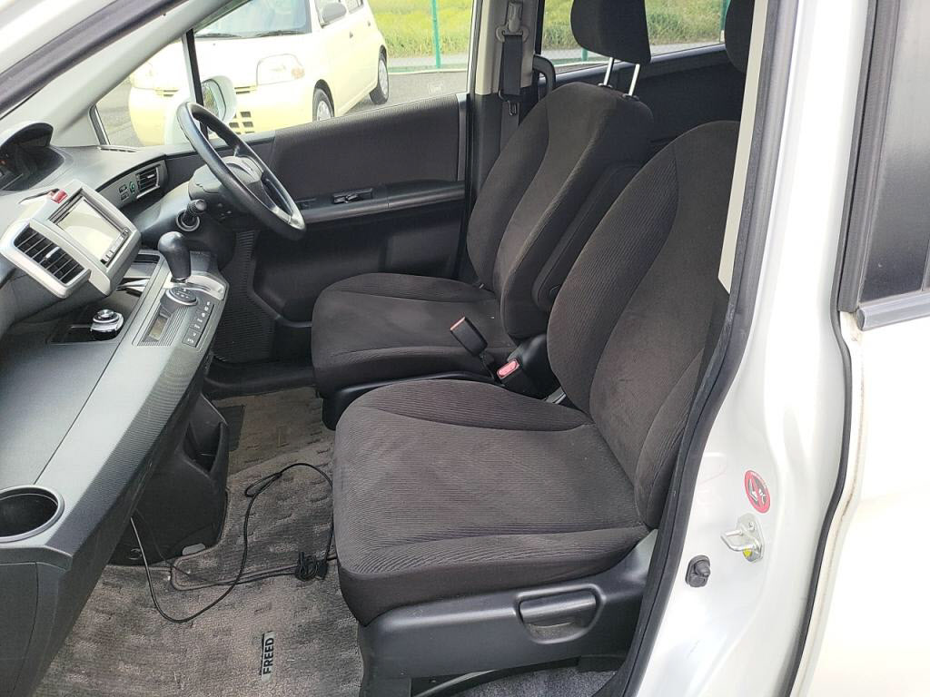 フリードＧジャストセレクションの写真 22