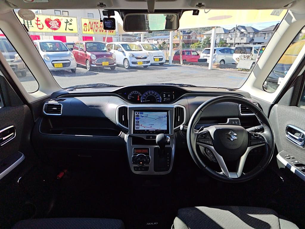 ソリオハイブリッドＭＺの写真 3