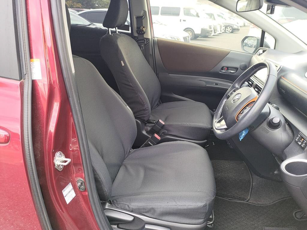 シエンタＧの写真 21