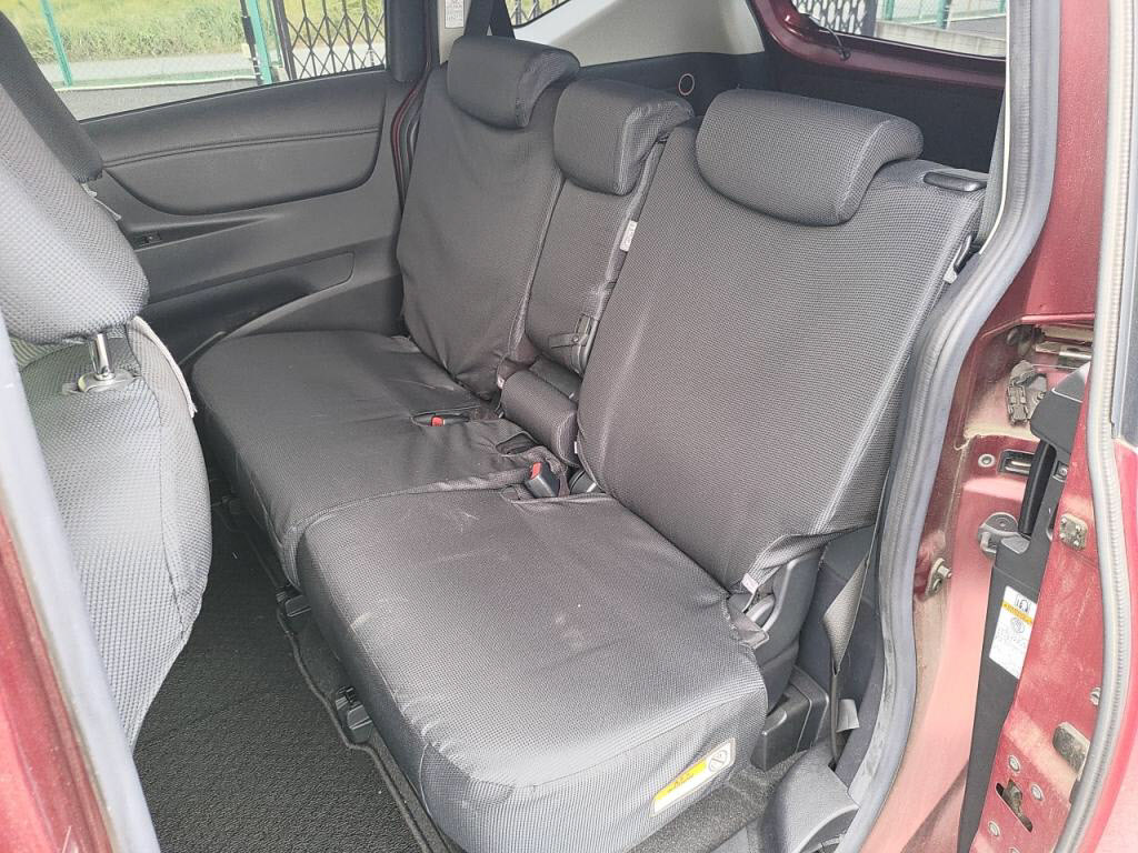 シエンタＧの写真 23