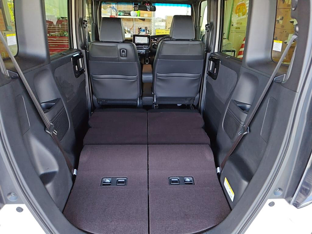 Ｎ＿ＢＯＸカスタムＧ・Ｌターボホンダセンシングの写真 26