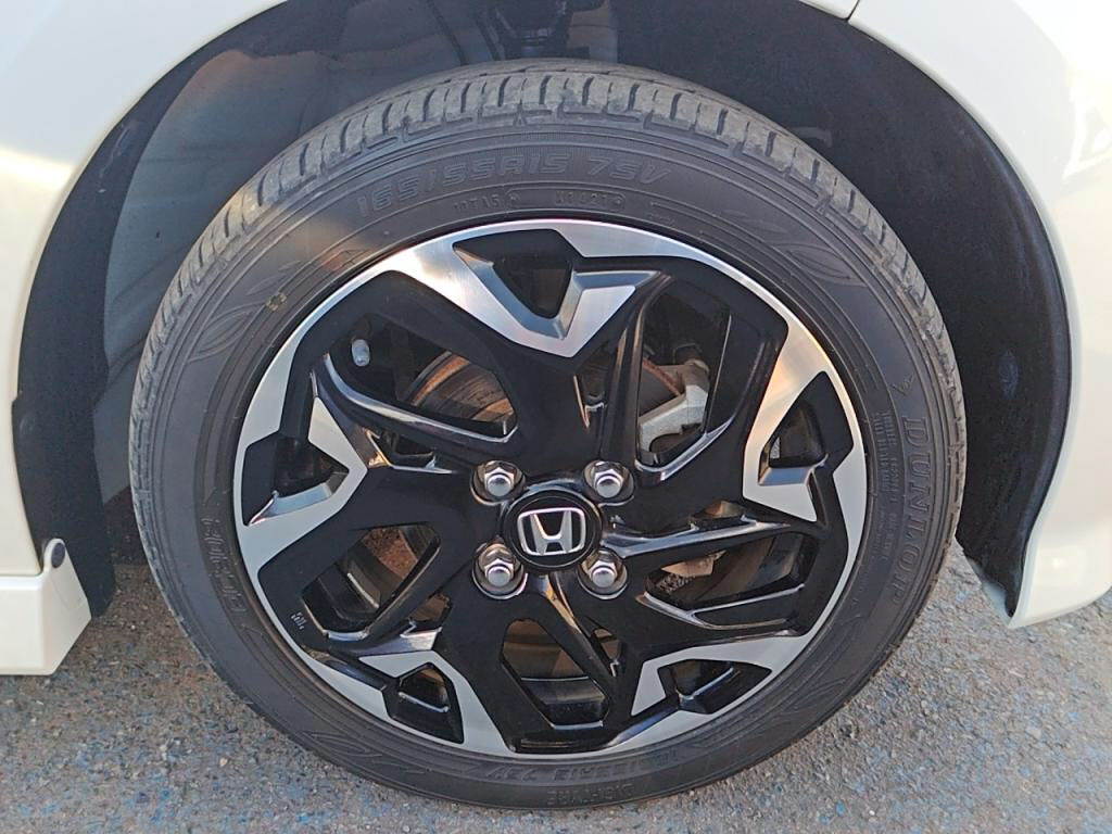 Ｎ＿ＢＯＸカスタムＧ・Ｌターボホンダセンシングの写真 28