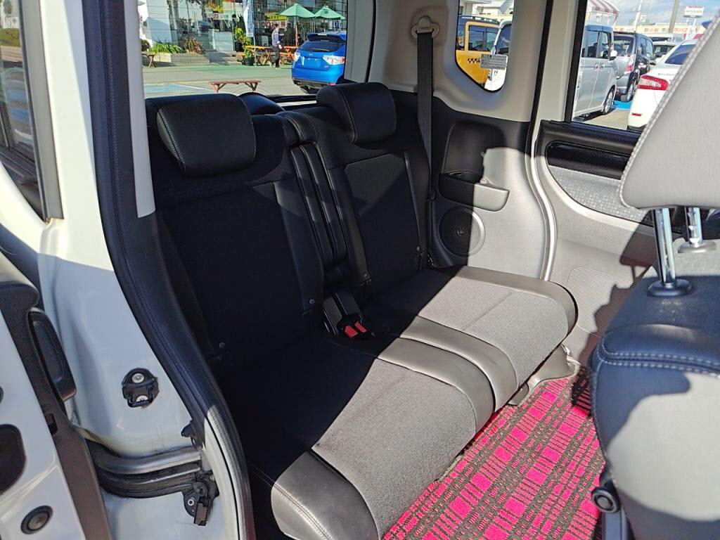 Ｎ＿ＢＯＸカスタムＧ・ターボＬパッケージの写真 21